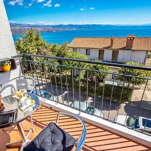apartment-des4u.in-istria.net/